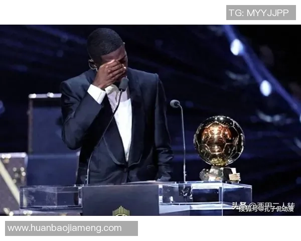 足球巨星泪洒赛场背后故事 揭示情感与荣耀的真实碰撞